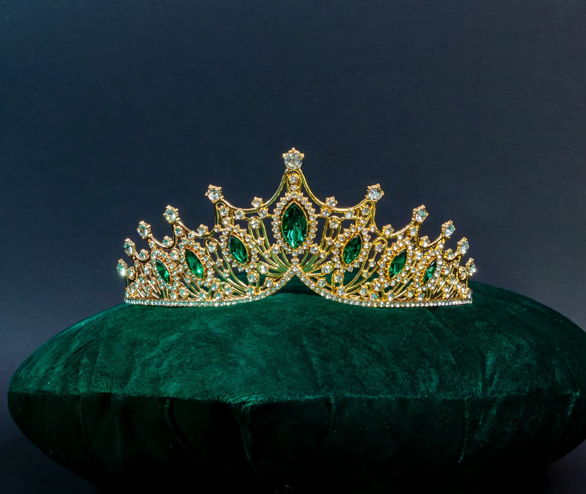 Diadem Korona Złota Zielone Kamienie Kryształy Ślub Bal