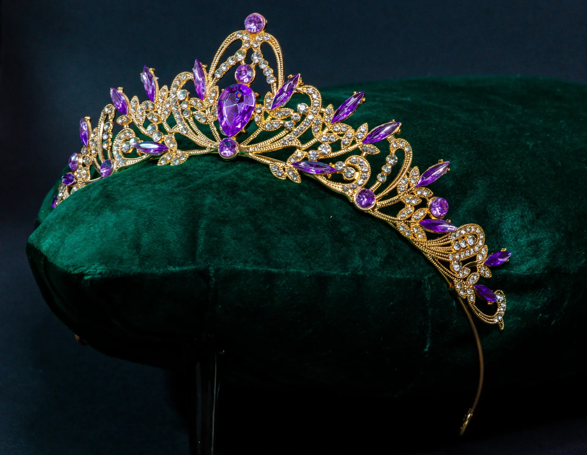 Złota Korona Glamour Królewski Fiolet
